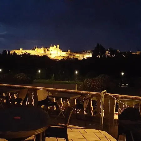 Nocleg ze śniadaniem Carcassonne Guesthouse
