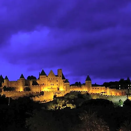 Carcassonne Guesthouse 카르카손